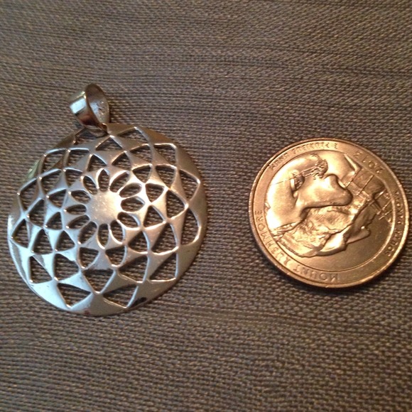 💠Silver💠Pendant💠 - Picture 3 of 3