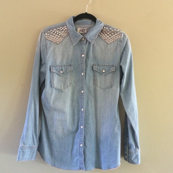 Studded denim button up.