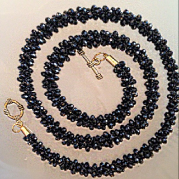 HP🎉💎 Black Crystal Woven Necklace 24" - Picture 2 of 2