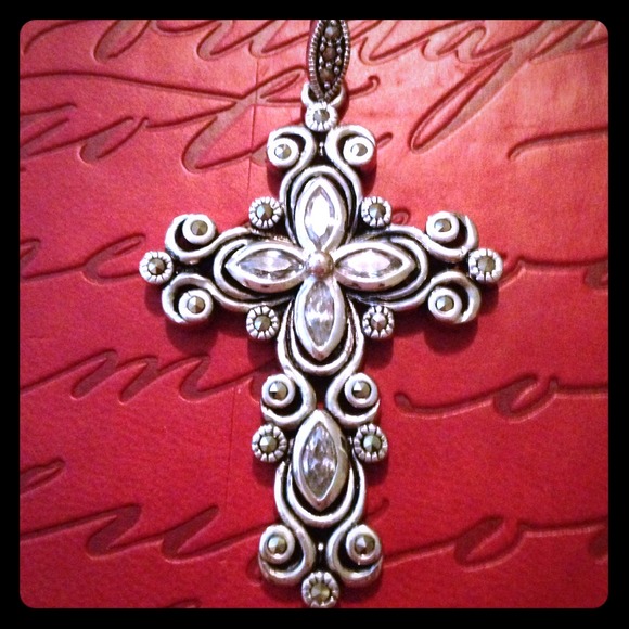❤️Sterling❤️Cross❤️Pendant❤️ - Picture 1 of 3