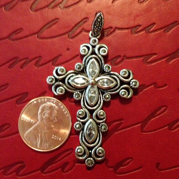 ❤️Sterling❤️Cross❤️Pendant❤️ - Picture 3 of 3