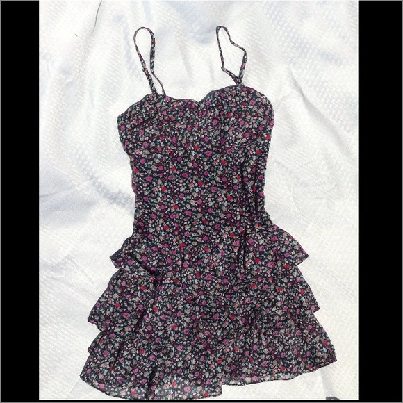 Sold🌵EXPRESS floral dress