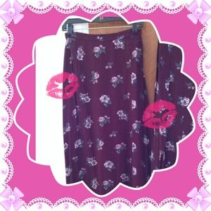 Berry colored maxi skirt beautiful