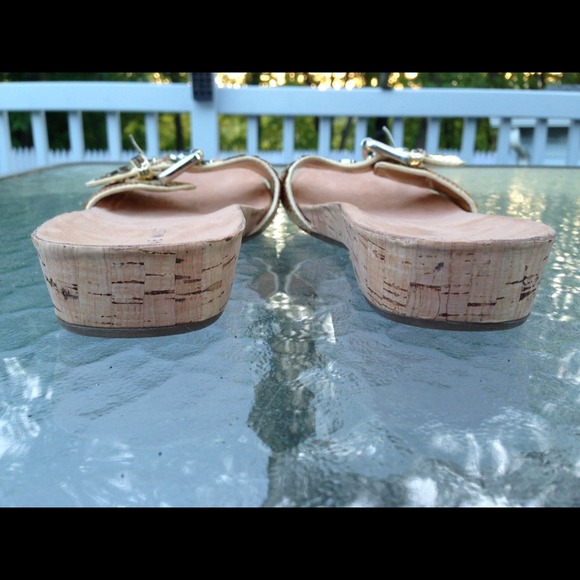 Nine West Gold Sequin Slides - Picture 3 of 4