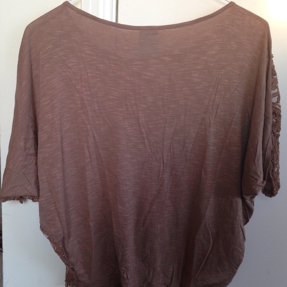 Beaded off the shoulder top - Picture 2 of 2