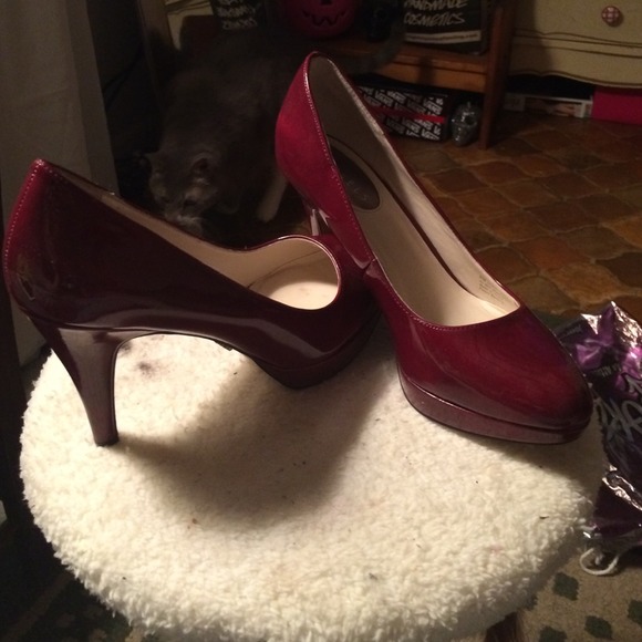 ❤️gorgeous red heels❤️