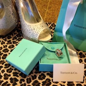 Auth Tiffany & Co SS True Love Band sz 5