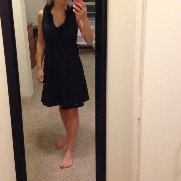 LBD from Express. Size 0 - Picture 4 of 4