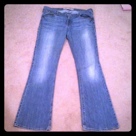 Hollister Jeans