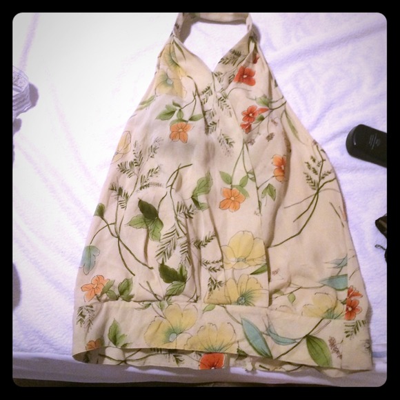 Floral halter with banded strap bottom. Side zip