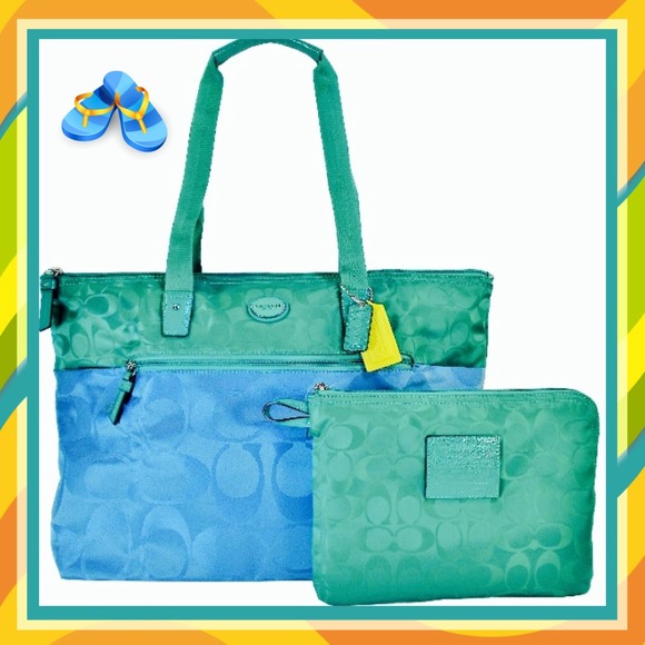 New! Coach ColorBlock Packable Large Weekender Bag