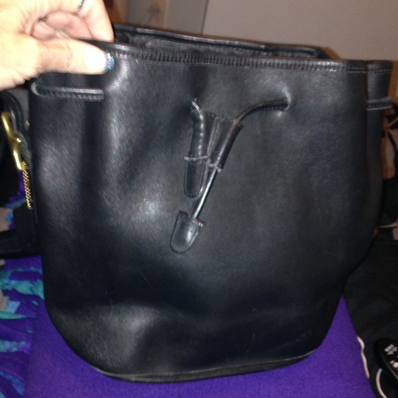 Genuine vintage leather coach bucket purse