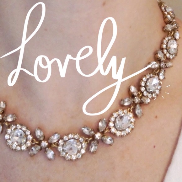 Jewelry | Crystal xoxo necklace - Picture 4 of 4