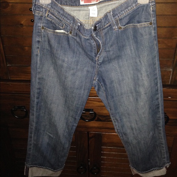 Gap denim cropped jeans