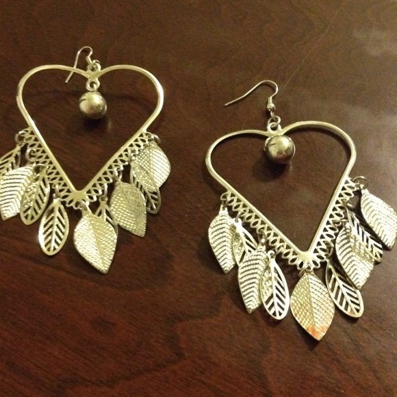 Silver heart dangle earrings
