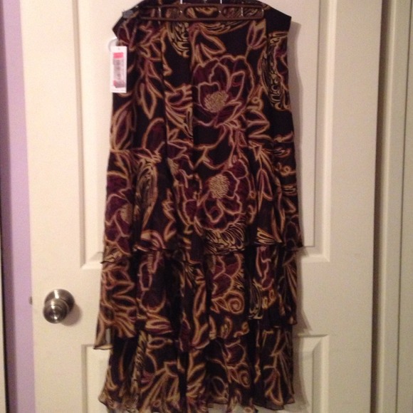 Dana Buchman skirt