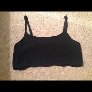 REDUCED TO SELL!!BRANDY MELVILLE CROP TOP