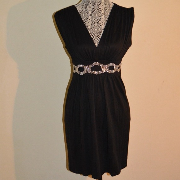 Rhinestone Waist Dress - Picture 2 of 4