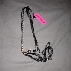 New Betsey Johnson black cat necklace