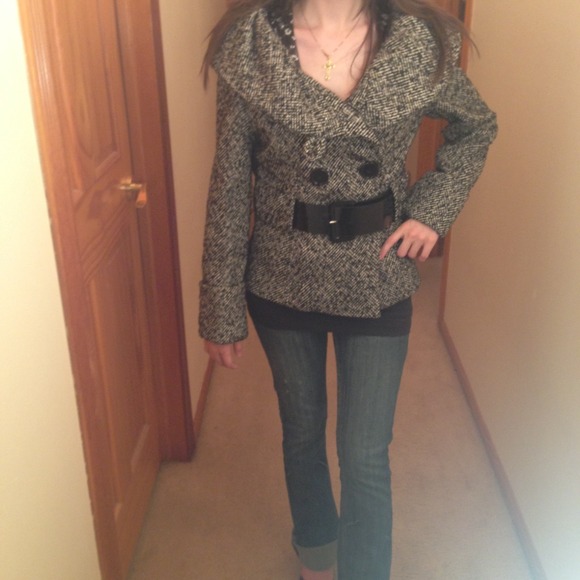Wool/Acrylic Lined Jacket with Black Belt - Picture 1 of 4