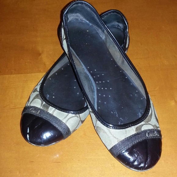 Authentic Signature Coach Flats