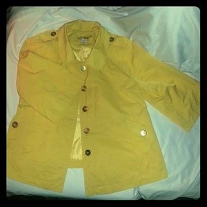 Chic Canary Jacket (( Worn Once)) EXCELLENT COND..
