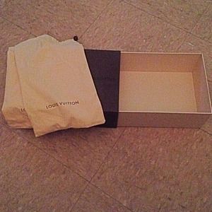 Louis Vuitton Package