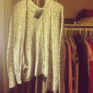 Brandy caroline cardigan nwt 45pp