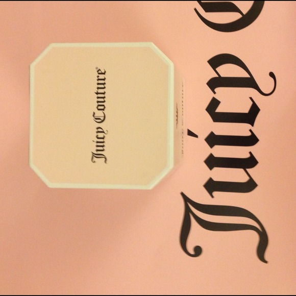 🚫BUNDLED🚫💯%Auth JUICYCOUTURE Pink Drop Earrings - Picture 4 of 4