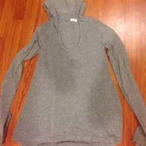 Brandy Melville wool sweater never worn!!