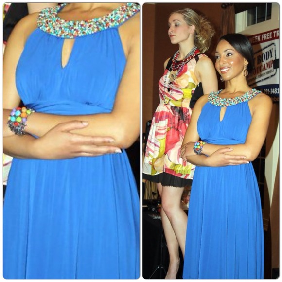 Blue Beaded neckline w/ Keyhole dress. - Picture 1 of 4