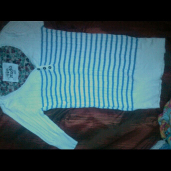 Sweater top - Picture 1 of 1