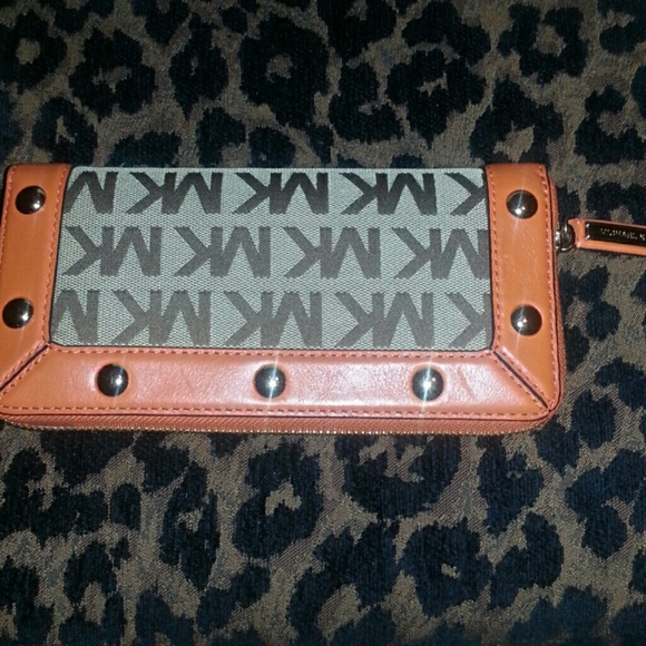 Authenic MK Shoppers Bag and Wallet bundle - Picture 4 of 4