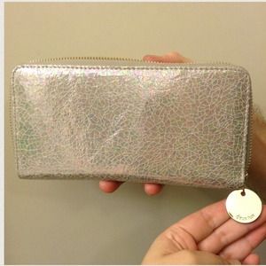 Iridescent Gold/Cream Zip-around Wallet