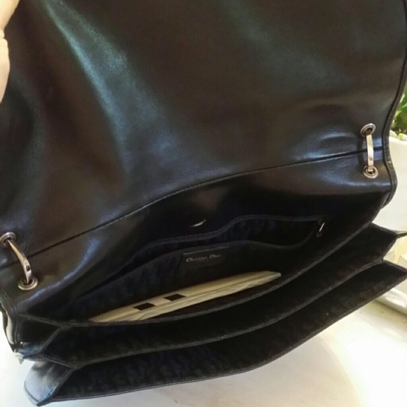 Dior 'Admit It' bag from 2002/2003 Fall RTW - Picture 4 of 4