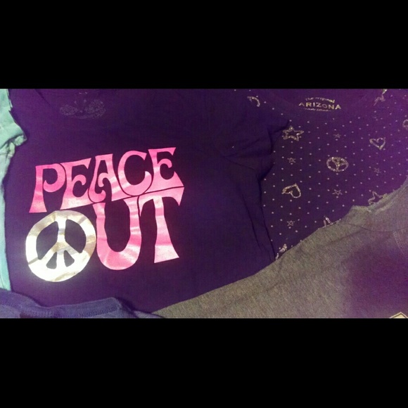 Sold statement tees - Picture 4 of 4