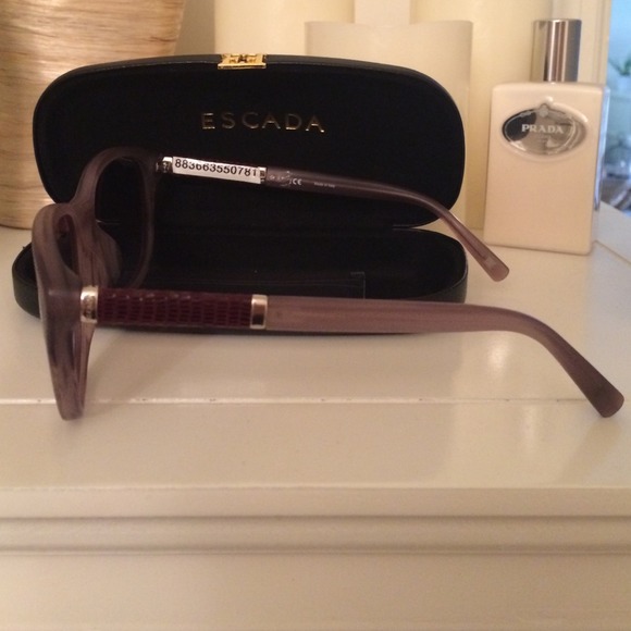 ESCADA Sunglasses - Picture 2 of 4