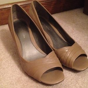 Nude Wedges - short professional - Easy Spirit