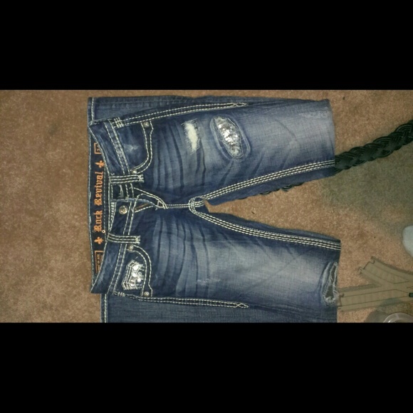 SOLD ON EBAY! Rock revival jeans 24x32