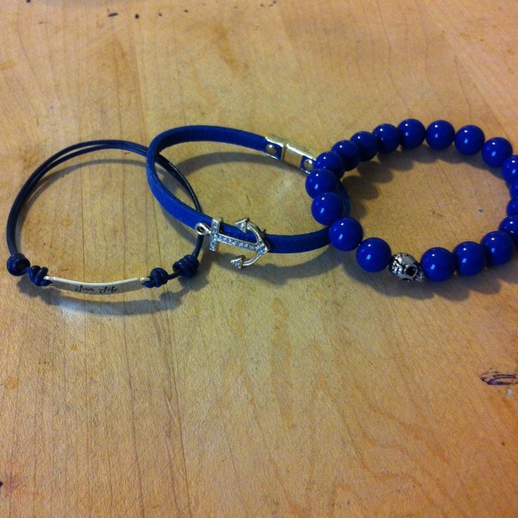 Navy bracelet bundle