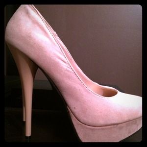 Sexy light pink heels