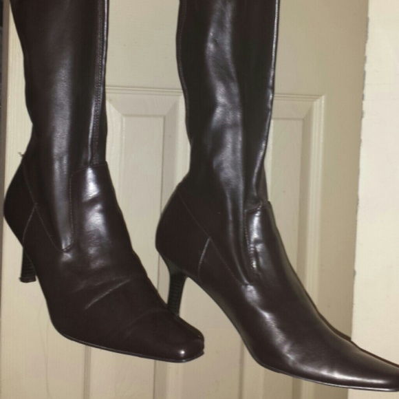 Brown boots and Dollhouse boots!