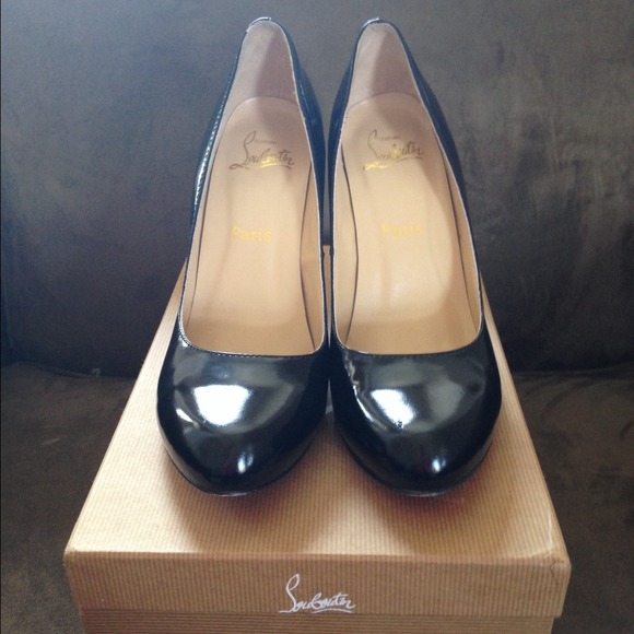 Christian Louboutin Black Pumps