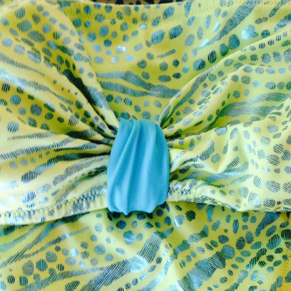 Victoria's Secret Metallic Bikini - Picture 3 of 3