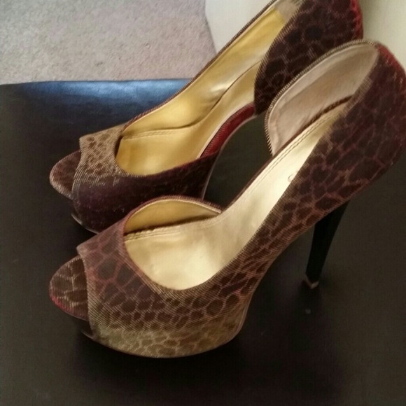 Bakers Red Cheetah Pumps