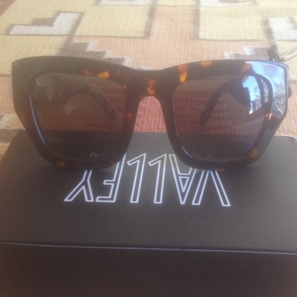 Valley eyewear sabbath sunglasses