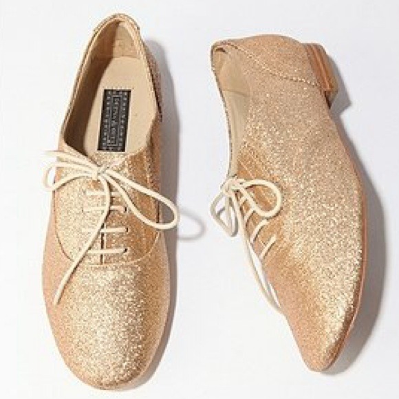 Deena and Ozzy oxford flats