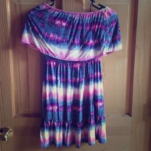 Cute Ty dye strapless dress