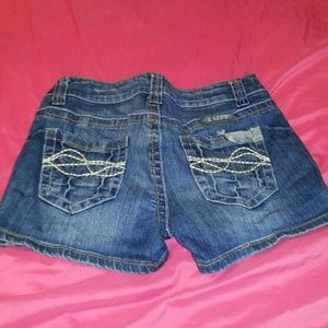 Cowgirl Tuff Denim shorts