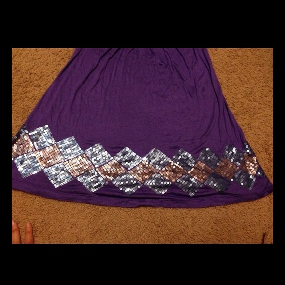 🚫SOLD🚫 Purple sequin glitter tank top - Picture 4 of 4
